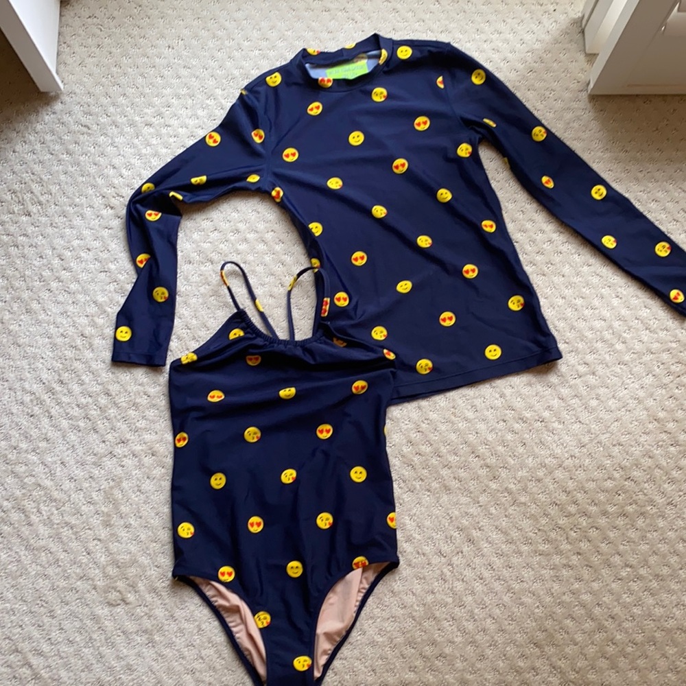 NEW without tags rash guard and swimsuit size 12